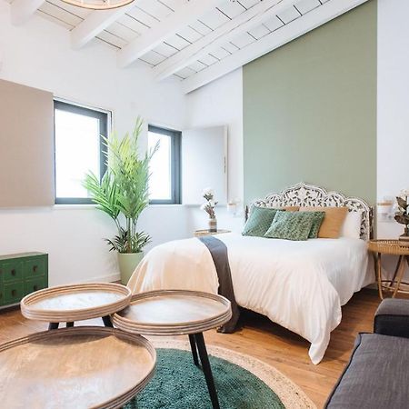 Lola De Triana Apartments Sewilla Zewnętrze zdjęcie