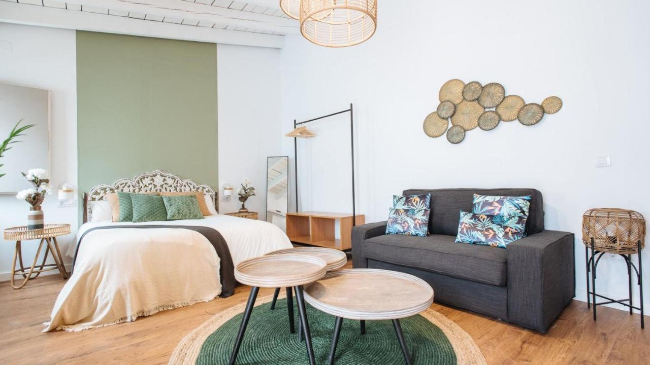 Lola De Triana Apartments Sewilla Zewnętrze zdjęcie