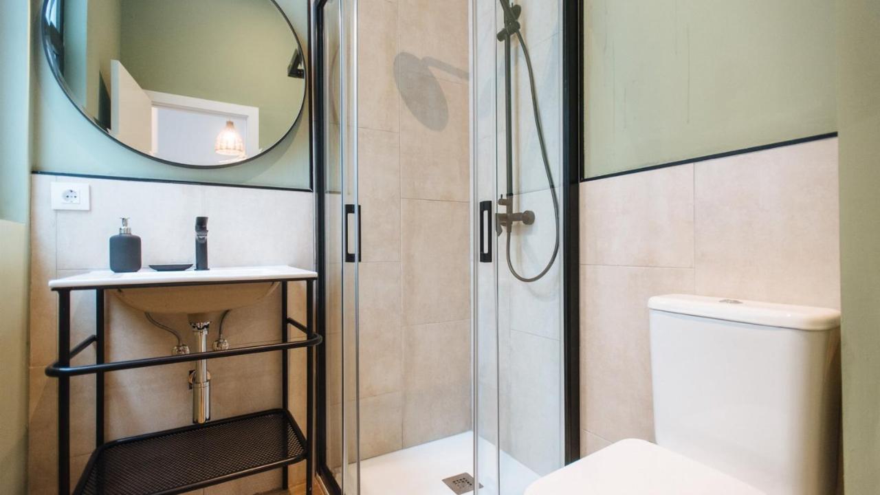 Lola De Triana Apartments Sewilla Zewnętrze zdjęcie