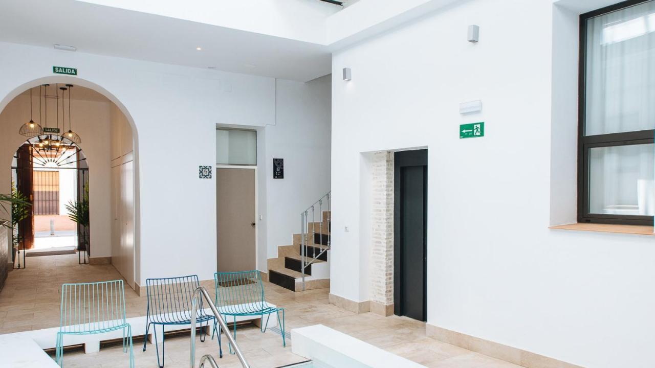 Lola De Triana Apartments Sewilla Zewnętrze zdjęcie