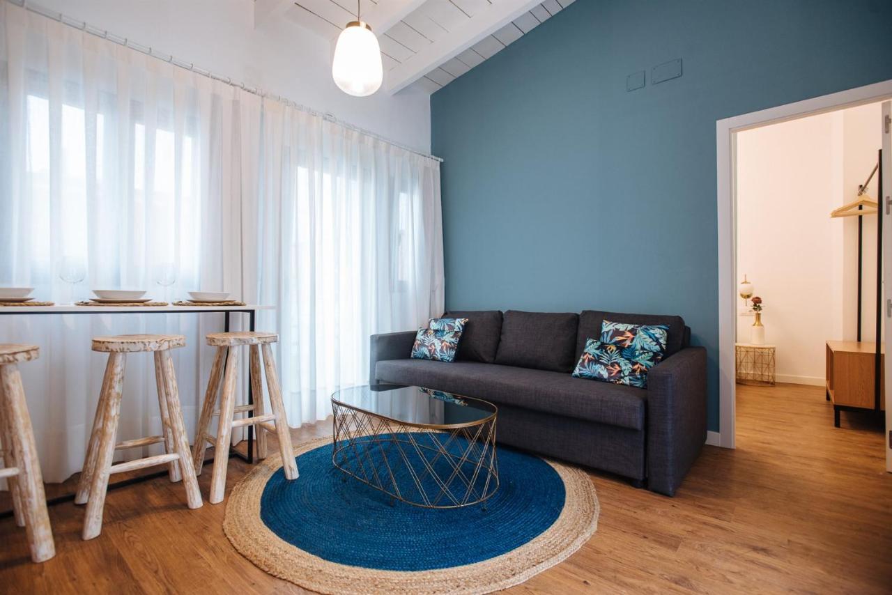 Lola De Triana Apartments Sewilla Zewnętrze zdjęcie